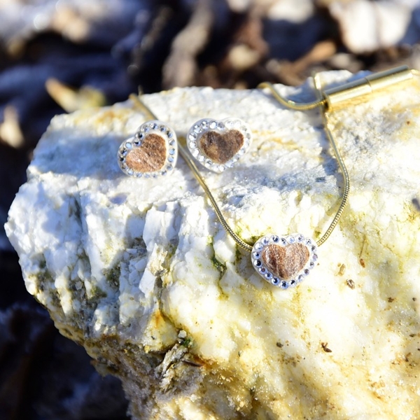 Agancsból készült vadászékszer készlet TETRAO arany színben - nyaklánc + fülbevaló szív 2